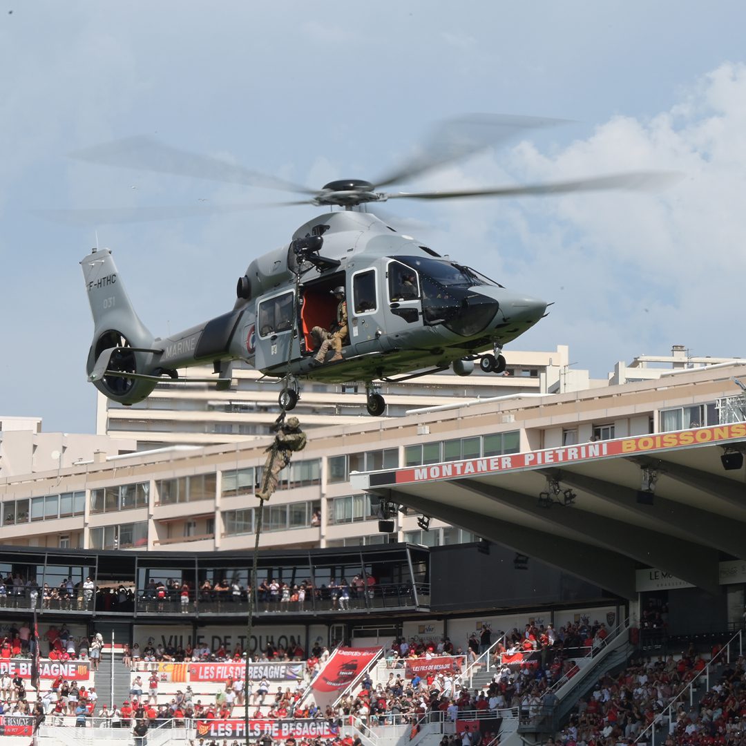 Toulon – Vannes : le RCT célèbre les 400 ans de la Marine nationale