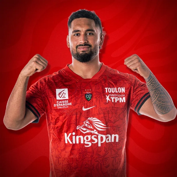 HALAGAHU_MATHIAS_CELEBRATION_Rouge
